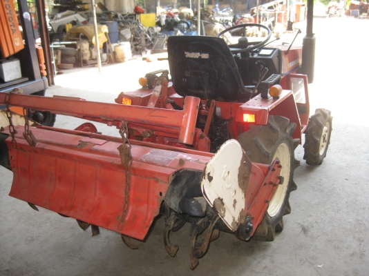 ขายรถไถTRACTOR YAMAR F13ED 13แรง พร้อมใช้งาน ขายรถไถTRACTOR YAMAR F13ED 13แรง พร้อมใช้งาน