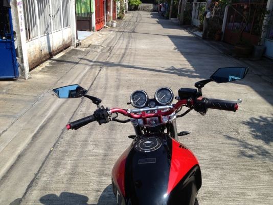 cb400ปี94รถสวยพร้อมใช้ทะเบียน สภาบสวยตามรูป 78,000คับ0865414120อั๋น