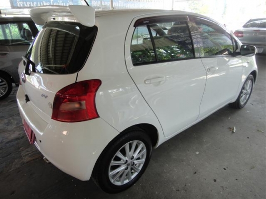 ขาย 2008 TOYOTA YARIS 1.5 E ติดLPG มือหนึ่ง สีขาว รถสวย