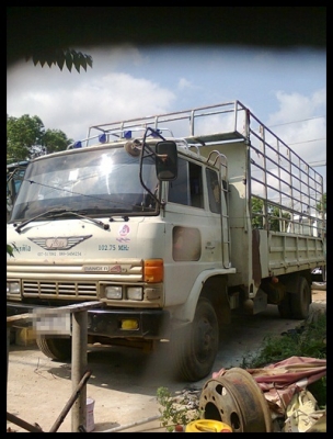 6 ล้อฮีโน่ เครื่อง HO7C สภาพดี สวยๆ