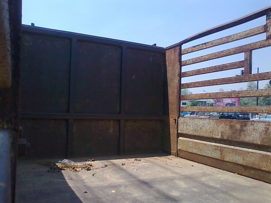 ขายด่วน..รถหกล้อ HINO FD176 B หัวซูโม่ เครื่อง HINO HO7C รถสวย พร้อมใช้งาน มีทะเบียน ราคาต่อรองได้.