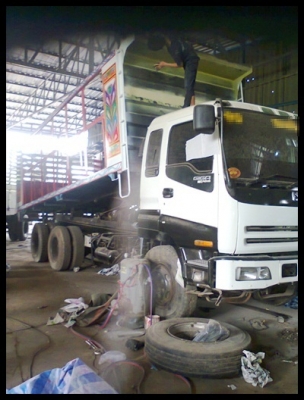 สิบล้อGIGA 320 ต่อดั้มใหม่ สภาพดี ด่วนๆ