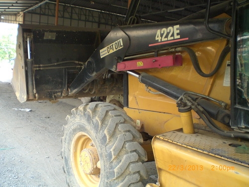 แบ็คโฮ ตักหน้าขุดหลัง CAT 422E  4WD เก่านอก