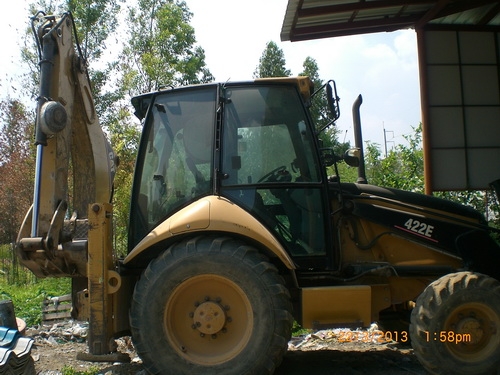 แบ็คโฮ ตักหน้าขุดหลัง CAT 422E  4WD เก่านอก