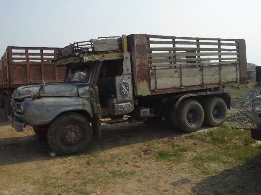 ขายด่วนรถสิบล้อดั้มพ์อีซูซุหัวยาว เครื่อง HINO EH700 168 แรง เฟืองท้ายอีซูซุใหญ่ สภาพดี