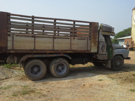 ขายด่วนรถสิบล้อดั้มพ์อีซูซุหัวยาว เครื่อง HINO EH700 168 แรง เฟืองท้ายอีซูซุใหญ่ สภาพดี