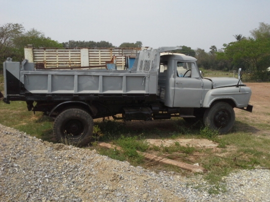 ขายด่วนรถหกล้อดั้มพ์อีซูซุหัวยาวเครื่อง HINO EH 100 145 แรง