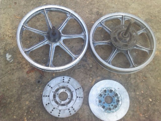 ขายแม็กเกวียน Kawasaki  7 ก้าน