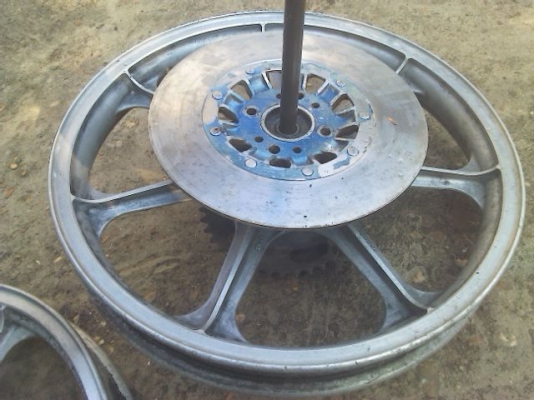 ขายแม็กเกวียน Kawasaki  7 ก้าน