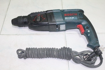 สว่านโรตารี่ยี่ห้อ BOSCH รุ่น 2-26DE สภาพดีๆ พร้อมใช้งานครับ