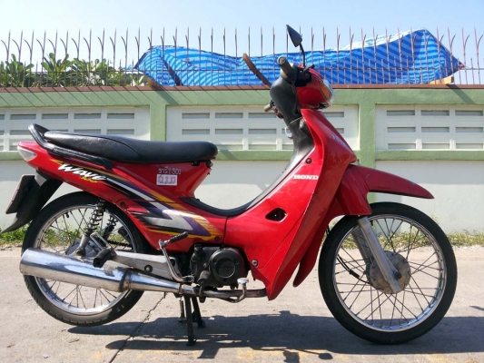 ขออนุญาติขาย HONDA WAVE 100S มือเดียว สีแดง สตาร์ทเท้า