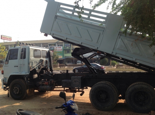 ขายรถบรรทุกสิบล้อดั๊มพ์ ISUZU 240 นางฟ้าแท้ เครื่องเดิม เกียร์เดิม ดั๊มพ์สามมิตร ทะเบียนพร้อม ขายรถบรรทุกสิบล้อดั๊มพ์ ISUZU 240 นางฟ้าแท้ เครื่องเดิม เกียร์เดิม ดั๊มพ์สามมิตร ทะเบียนพร้อม