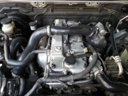 ต้องการขายด่วน isuzu d-max slx 2.5 ปลายปี 2005