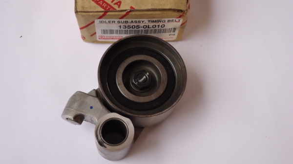 สายพานไทม์มิ่ง + ลูกรอกวีโก้เครื่อง 2 KD สายพานไทม์มิ่ง + ลูกรอกวีโก้เครื่อง 2 KD