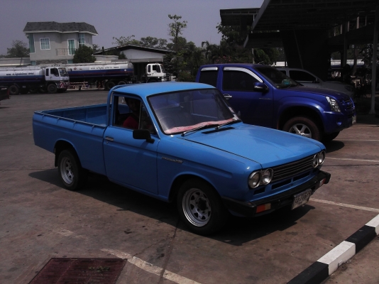 DATSUN 520 DATSUN 520