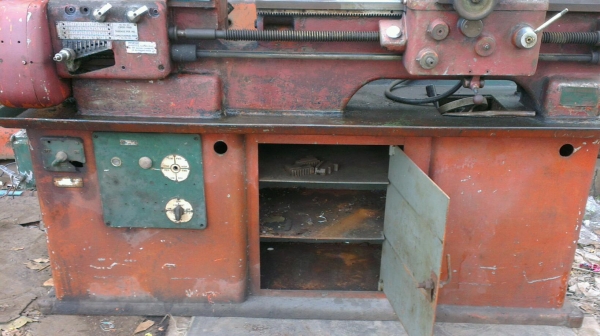 Sell> แท่นกลึงอังกฤษ ราคาถูก 4 ฟุต 2 เพลา กลึงเกลียว เดินฟิต/ออโต้ สบายๆครับ