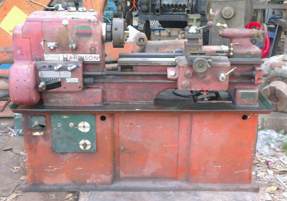 Sell> แท่นกลึงอังกฤษ ราคาถูก 4 ฟุต 2 เพลา กลึงเกลียว เดินฟิต/ออโต้ สบายๆครับ