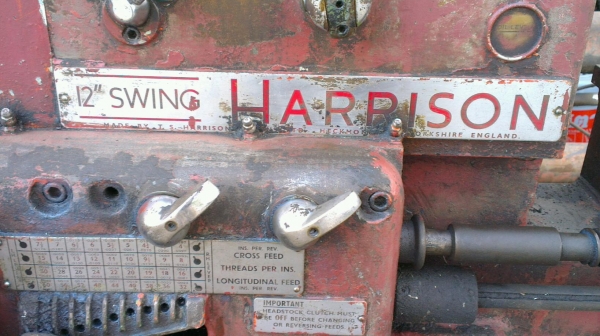 Sell> แท่นกลึงอังกฤษ ราคาถูก 4 ฟุต 2 เพลา กลึงเกลียว เดินฟิต/ออโต้ สบายๆครับ