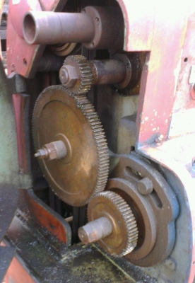 Sell> แท่นกลึงอังกฤษ ราคาถูก 4 ฟุต 2 เพลา กลึงเกลียว เดินฟิต/ออโต้ สบายๆครับ