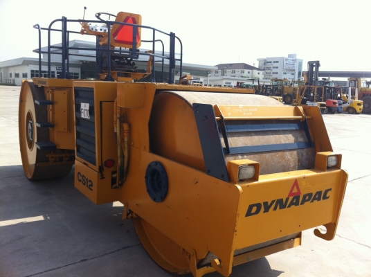 ขายด่วนรถบด3ล้อเหล็กDYNAPAC CS12 เก่าญี่ปุ่น พร้อมใช้ ขายด่วนรถบด3ล้อเหล็กDYNAPAC CS12 เก่าญี่ปุ่น พร้อมใช้
