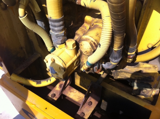 ขายด่วนรถบด3ล้อเหล็กDYNAPAC CS12 เก่าญี่ปุ่น พร้อมใช้ ขายด่วนรถบด3ล้อเหล็กDYNAPAC CS12 เก่าญี่ปุ่น พร้อมใช้