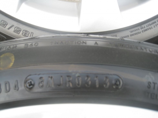 ขายล้อแม็กเดิม mazda2 15"x6" 4รู100 et45+ยาง ปี 13 (081-3747940)