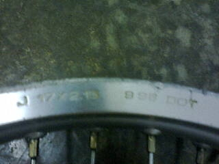 ล้อD.I.D สีเงิน กาบโตขนาด2.15 X17 แท้ JAPANตัวเก่า