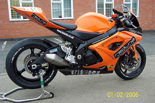 ขายแฟริ้งgsxr1000              ราคา 5500