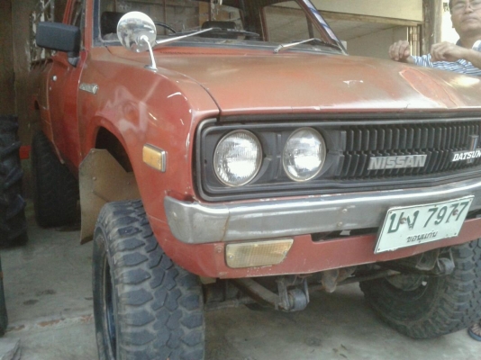 ขาย 4 ขอ 4 x 4.  รับรถ 15/4/2556 นี้ครับ