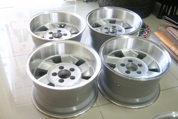 ล้อแม็ก 5รู114 ขอบ15 (ล้อใหม่)