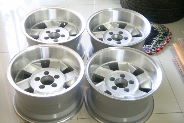 ล้อแม็ก 5รู114 ขอบ15 (ล้อใหม่)