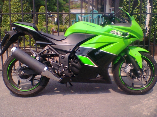 ขาย Ninja 250 cc. รถบ้านคับ สภาพเดิมๆๆ