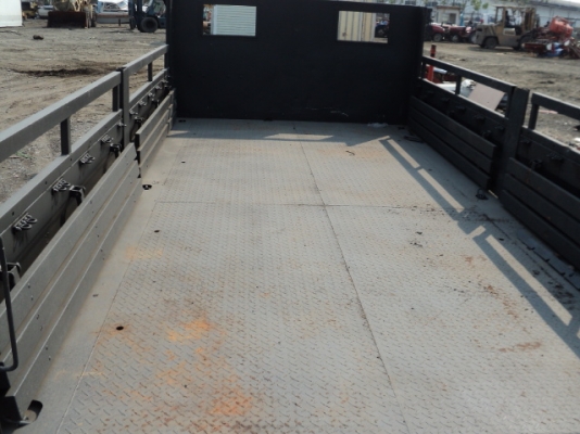 ขายกระบะรถบรรทุกทหาร ของนอก นำเข้า เหล็กอย่างดี