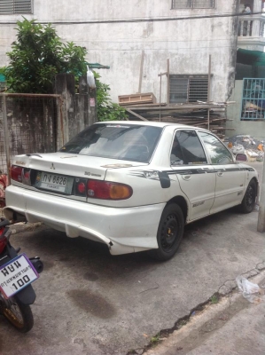 ขายอีคาร์ ปี94 เครื่อง1.5 หัวฉีด ถูก ด่วนครับ ขายอีคาร์ ปี94 เครื่อง1.5 หัวฉีด ถูก ด่วนครับ