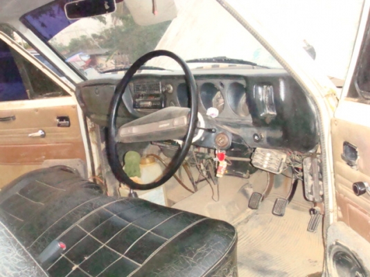 ดัทสัน 620 รุ่น4ขอ สภาพแห้งๆ สีต้องทำเอาไปแก้ไฟท้ายอย่างเดียว ดัทสัน 620 รุ่น4ขอ สภาพแห้งๆ สีต้องทำเอาไปแก้ไฟท้ายอย่างเดียว