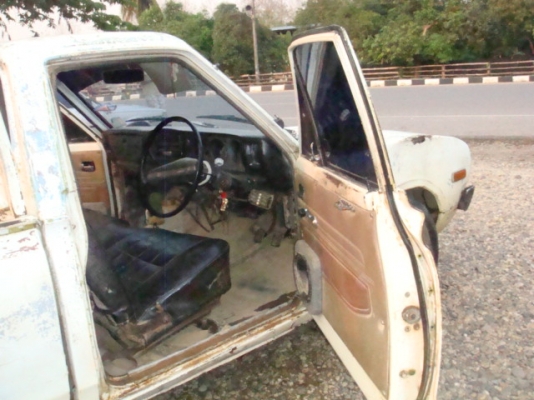 ดัทสัน 620 รุ่น4ขอ สภาพแห้งๆ สีต้องทำเอาไปแก้ไฟท้ายอย่างเดียว ดัทสัน 620 รุ่น4ขอ สภาพแห้งๆ สีต้องทำเอาไปแก้ไฟท้ายอย่างเดียว