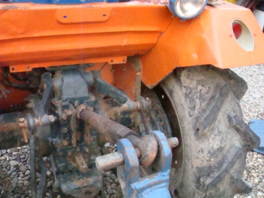 รถไถคูโบต้า 2 เพลา มีผานพรวน 1 ชุด L1802DT