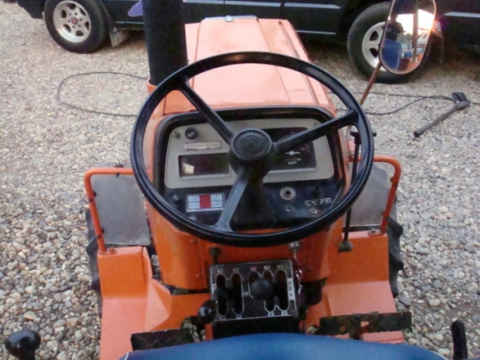 รถไถคูโบต้า 2 เพลา มีผานพรวน 1 ชุด L1802DT