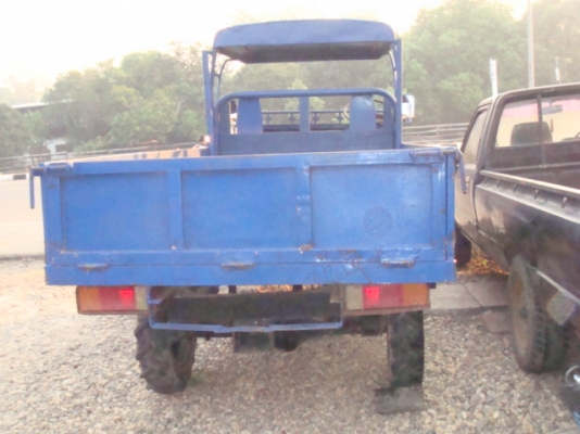 อีแต๋น ไทแลนแท้ๆ แห้งๆกระบะอย่างดี เครื่องนิสสันดีเซลแท้ อีแต๋น ไทแลนแท้ๆ แห้งๆกระบะอย่างดี เครื่องนิสสันดีเซลแท้