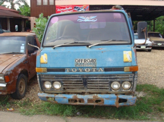 โตโยต้าไดน่า หนุ่มทางหลวงBU20เครื่องดีแซสซีสวยเลยครับ