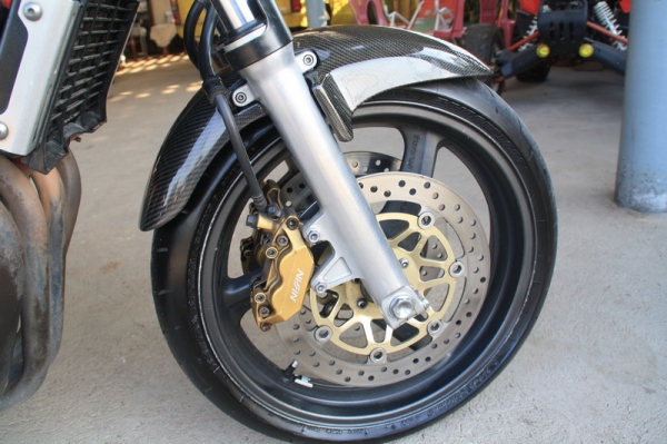 ขาย CB 400 เทค 3 ปี05 สรรพสามิตแท้ เครื่องดี สีเดิม สวย ท่อ yoshimura 134000