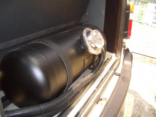 toyata hiace หัวจรวด2000ccแก๊สlpgใหม่เอี่ยม เบาะหนัง3แถว9ที่นั่ง toyata hiace หัวจรวด2000ccแก๊สlpgใหม่เอี่ยม เบาะหนัง3แถว9ที่นั่ง