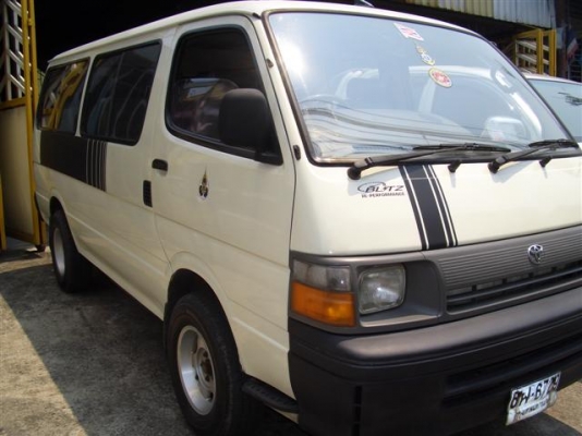 toyata hiace หัวจรวด2000ccแก๊สlpgใหม่เอี่ยม เบาะหนัง3แถว9ที่นั่ง toyata hiace หัวจรวด2000ccแก๊สlpgใหม่เอี่ยม เบาะหนัง3แถว9ที่นั่ง