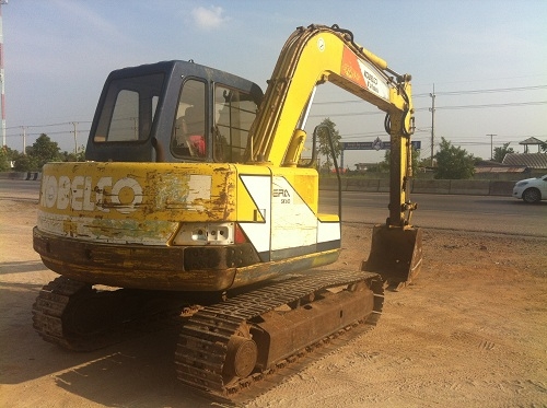 รถแบคโฮ KOBELCO SK60-1