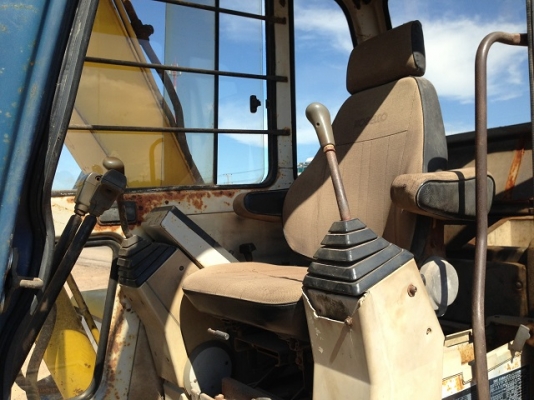 รถแบคโฮ KOBELCO SK60-1