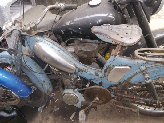 ขอขายบังใมล์ gl สภาพเดินสาย ขายในราคา400 บาท