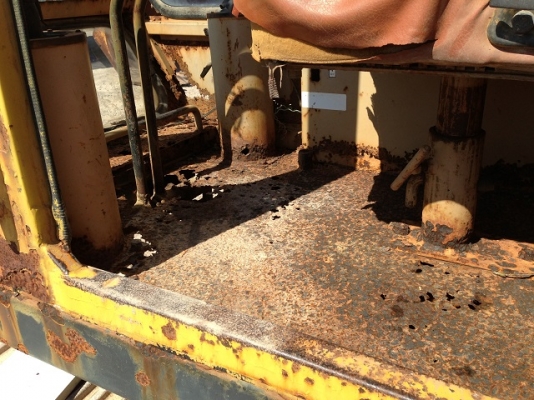 รถแบคโฮ KOMATSU PC60-1 รถแบคโฮ KOMATSU PC60-1