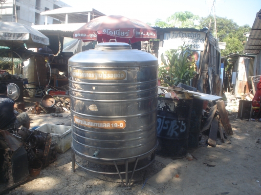 แทงก์น้ำ  หนาตราเพชร  ของเยอรมันแท้  ขายถูกๆๆ6700บาท