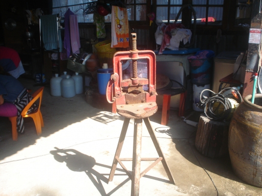 เหมามาจากอู่ซ่อมรถยนต์  เขาเรียกว่าอะไรครับ ขาย1500บาท