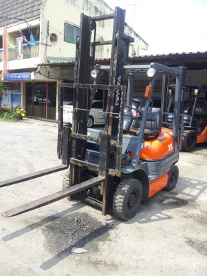 Forklift TOYOTA 6FG15 ENG.5K ยกสูง 4.0 mm.เกียร์ครัชท์ ยางตัน Forklift TOYOTA 6FG15 ENG.5K ยกสูง 4.0 mm.เกียร์ครัชท์ ยางตัน